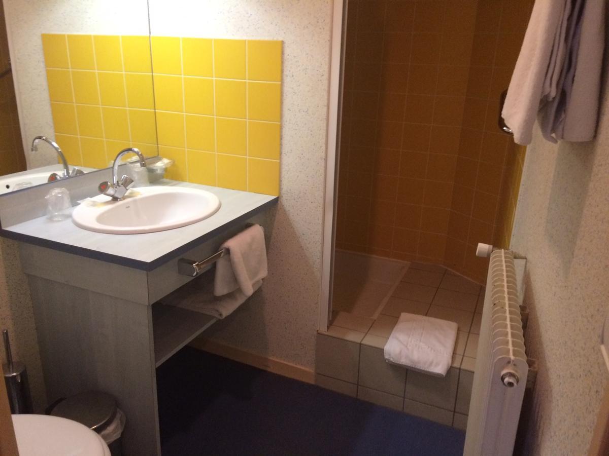 Le Cesar Hotel Royat Buitenkant foto