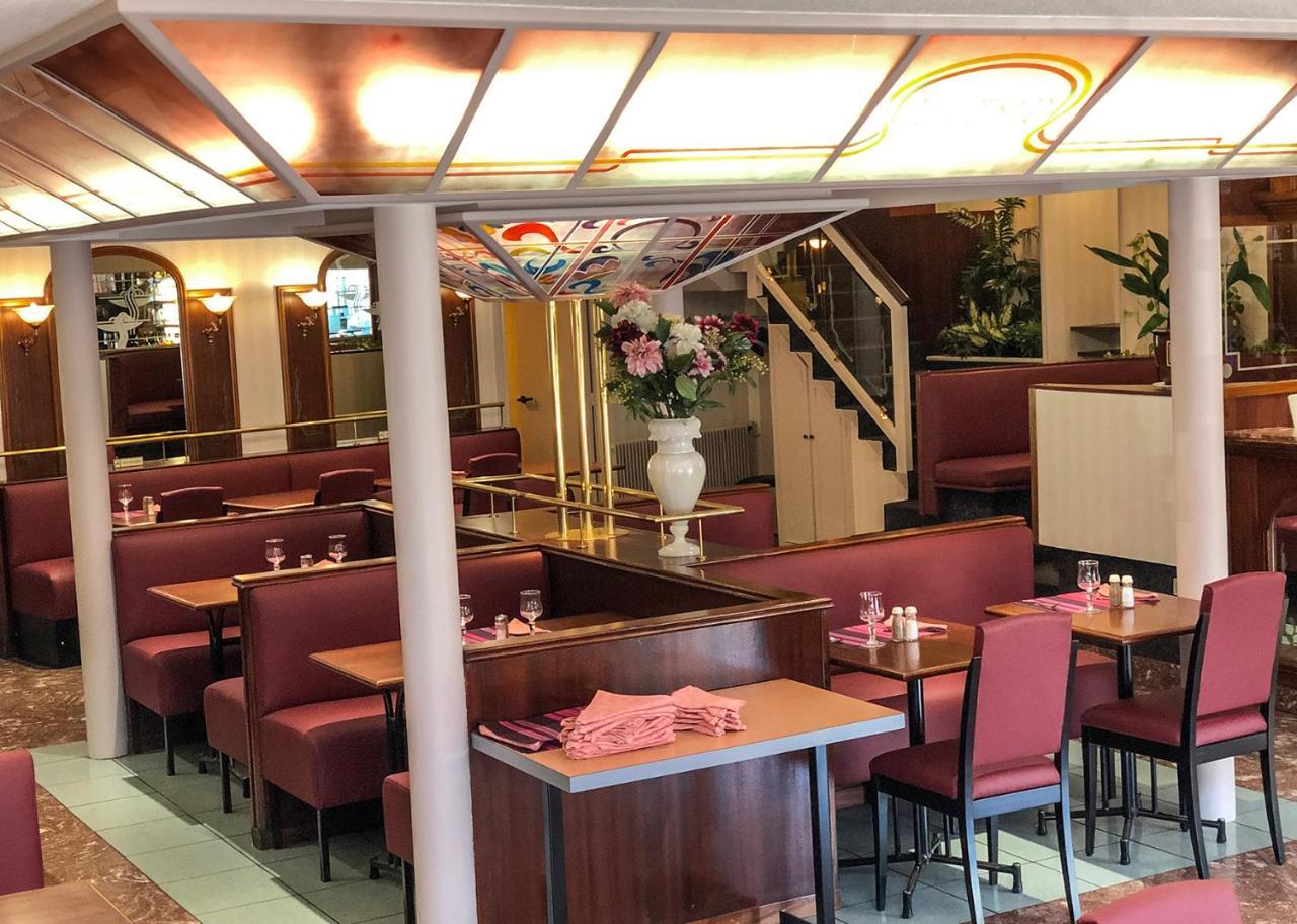 Le Cesar Hotel Royat Buitenkant foto